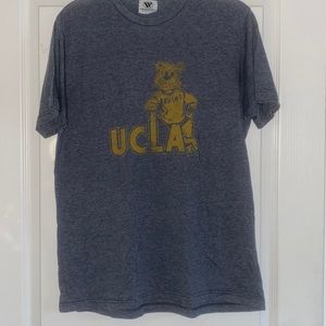 UCLA T-shirt - large